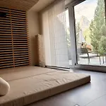 阿尔朋洛基酒店