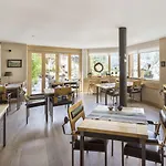 阿尔朋洛基酒店 3*