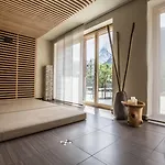 阿尔朋洛基酒店 酒店 3*