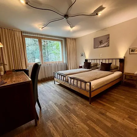 Отель Alpenlodge 3*