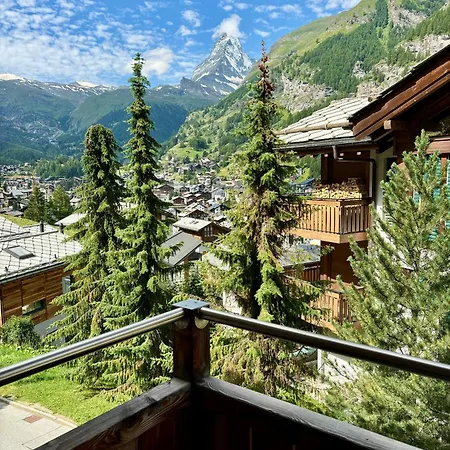 Отель Alpenlodge