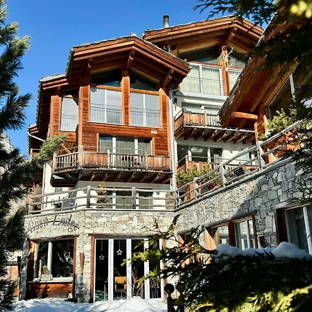 Отель Alpenlodge 3*