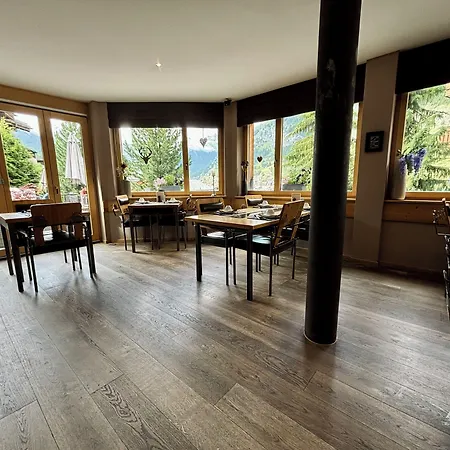 Ξενοδοχείο Alpenlodge