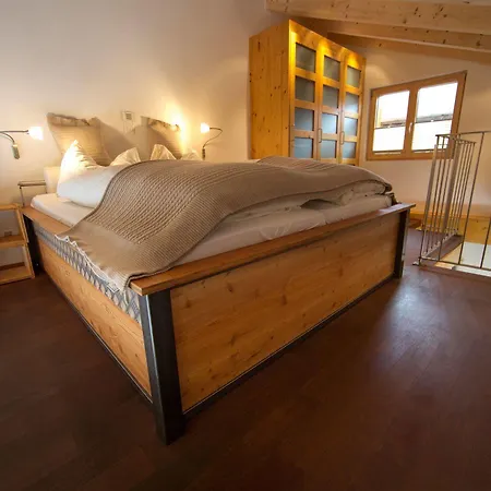 Отель Alpenlodge