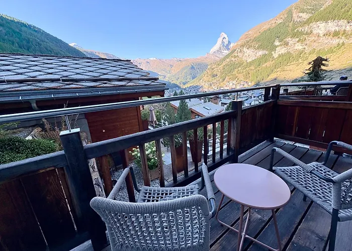 מלון Alpenlodge צרמט